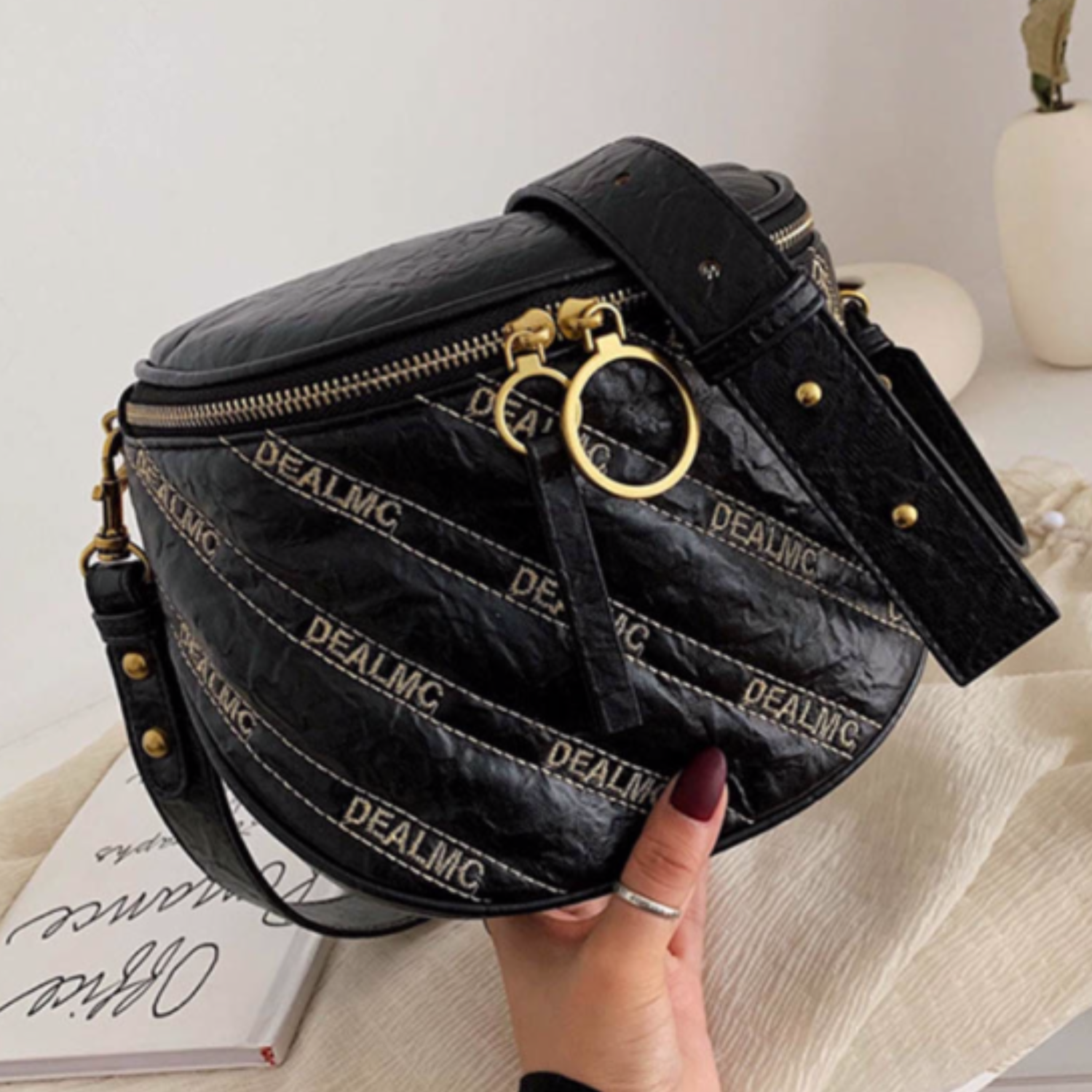 Wholesale Handbags/Accessories /Sunglasses Vendors List Payhip