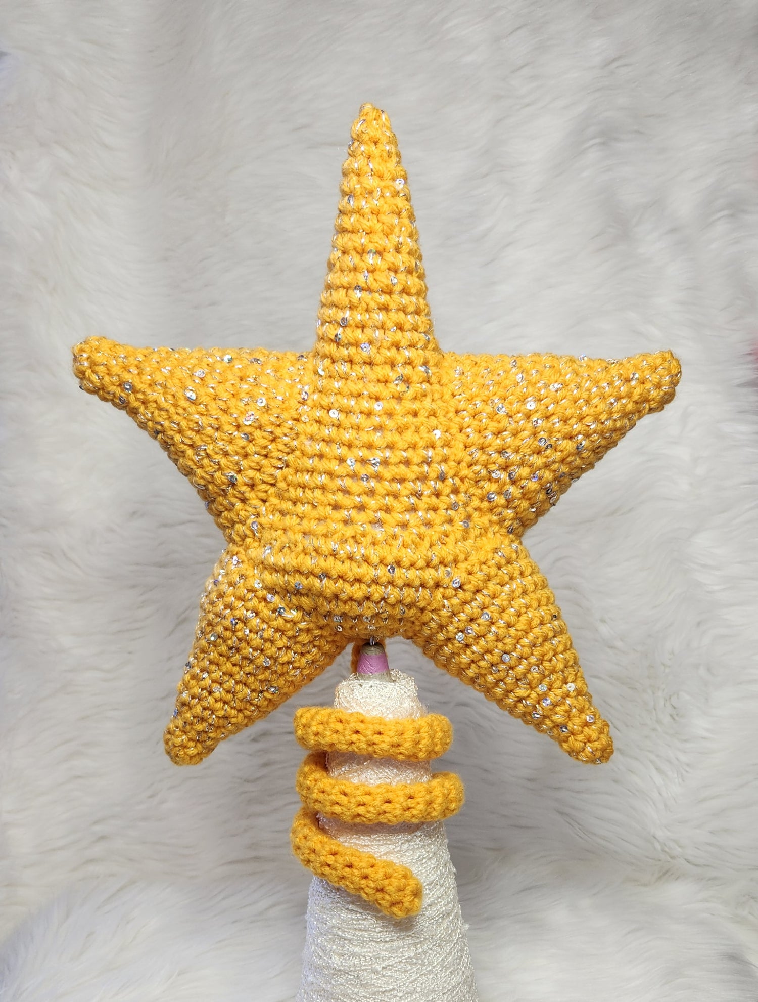 star-tree-topper-bubble-butt