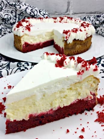 Red Velvet Cheesecake