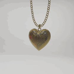 Forget Me Not Locket (VRCFury) (QUEST Compatible) (Interactable Locket)